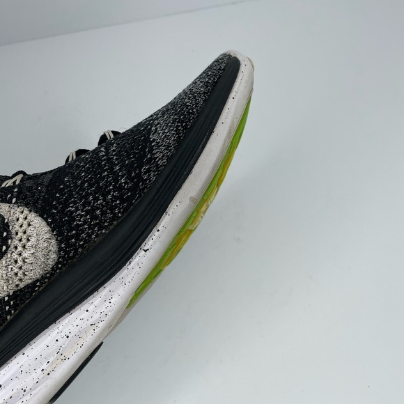 Nike Lunar Flyknit 3 Running Shoes Oreo Black White 698182-001 Womens Size 9.5 - Picture 12 of 14